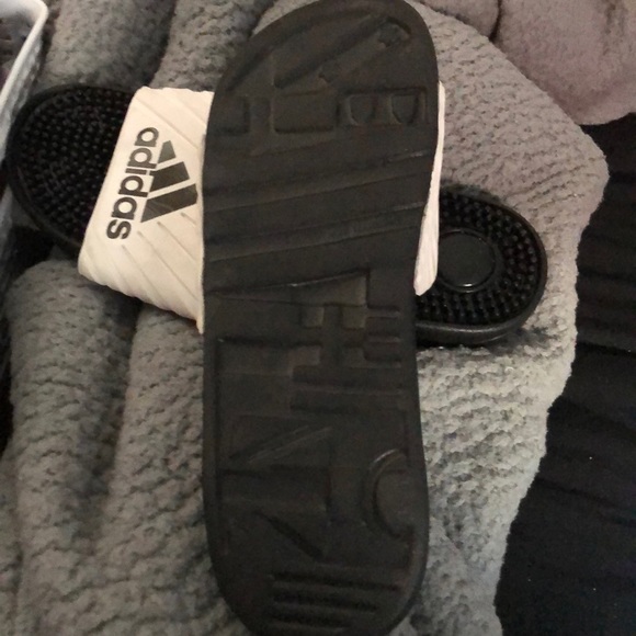 Adidas sandals - Picture 2 of 2